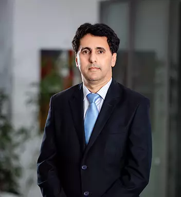 Dr. Rachid Chakib